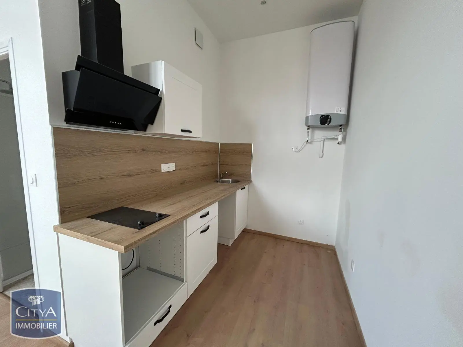 Photo 2 Appartement 1 pièce 32.5m²