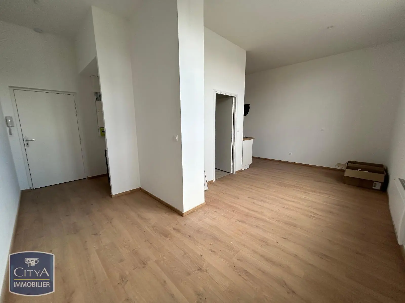 Photo 3 Appartement 1 pièce 32.5m²