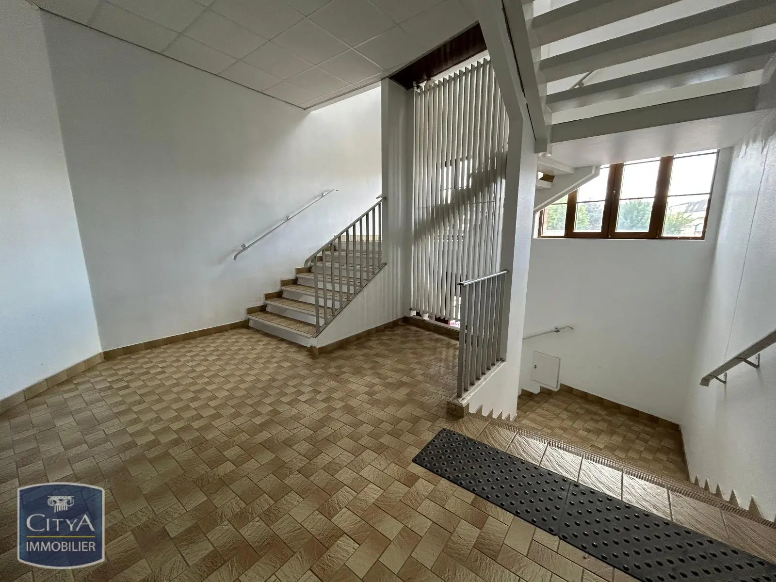 Photo 8 Appartement 1 pièce 32.5m²