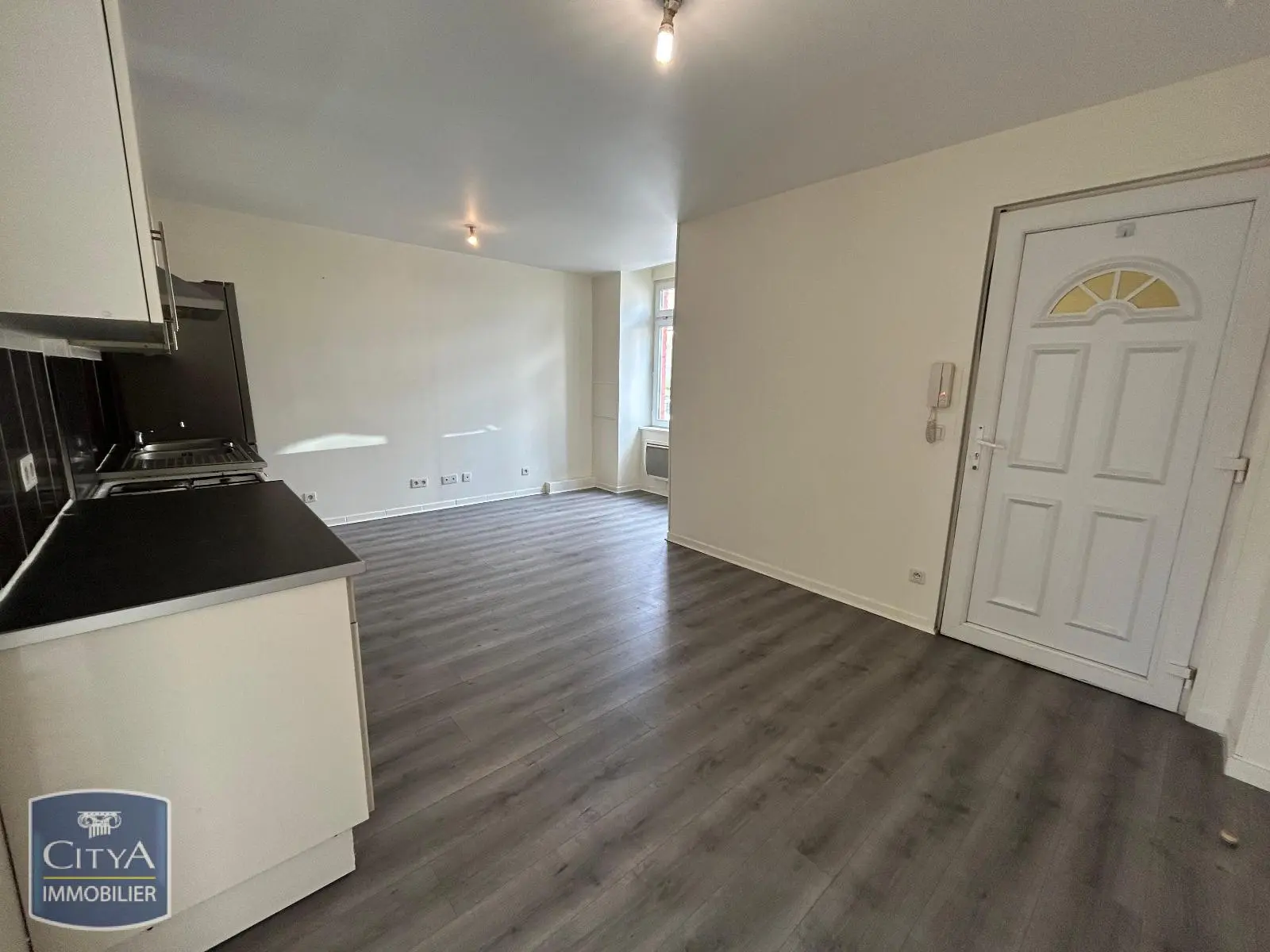 Photo 3 Appartement 2 pièces 41.85m²