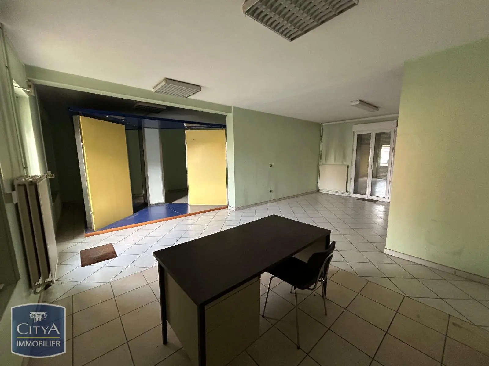 Photo 6 Local Commercial