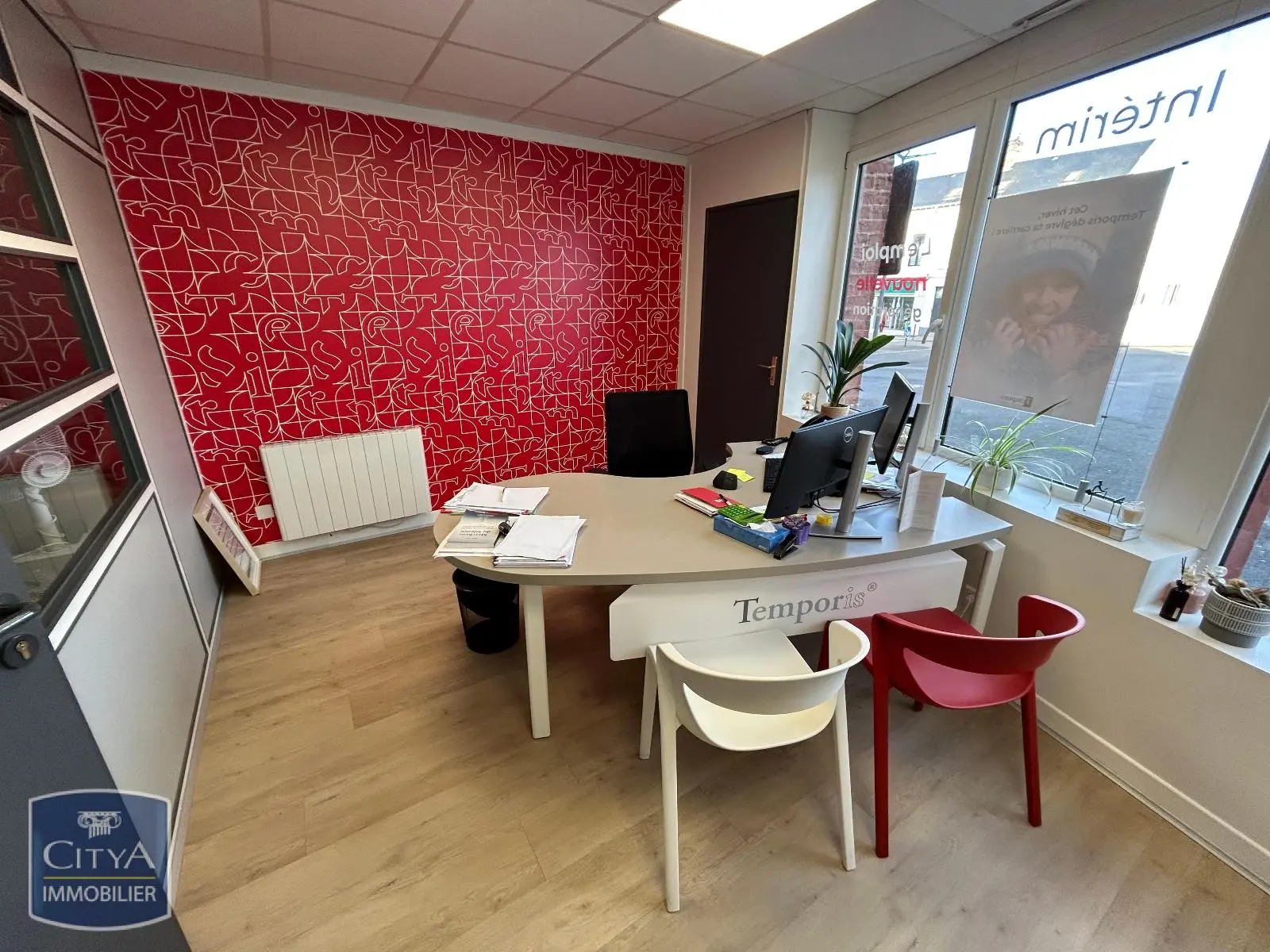 Photo 5 Local Commercial