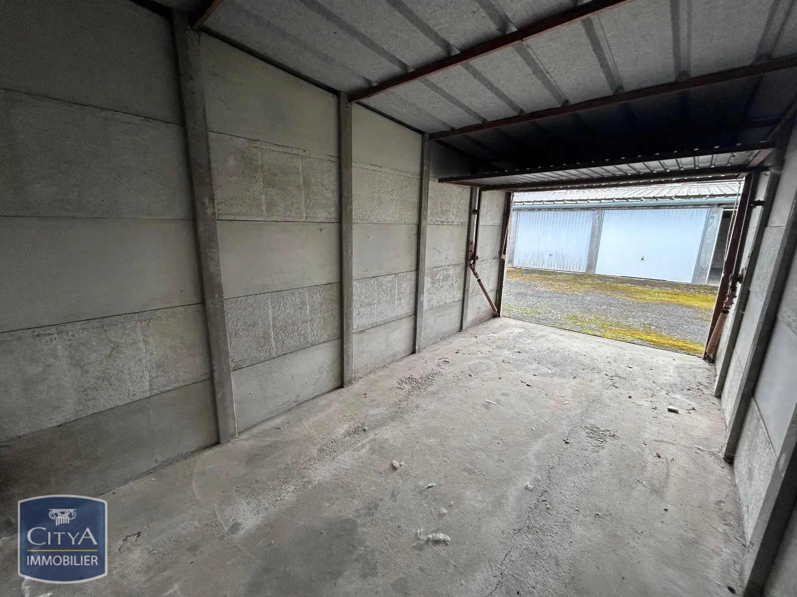 Photo 2 Parking 12m²