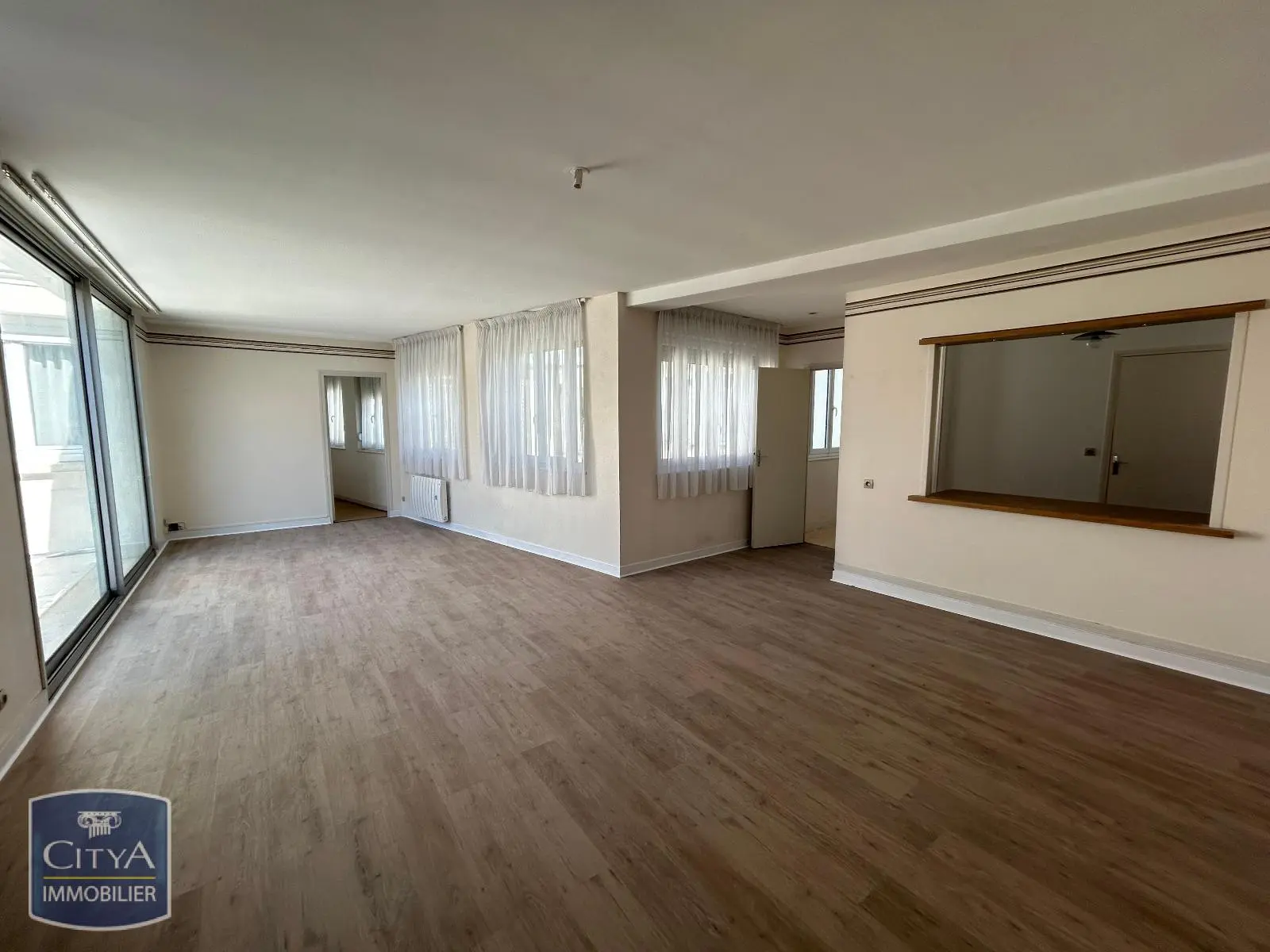Photo 2 Appartement 4 pièces 99.03m²