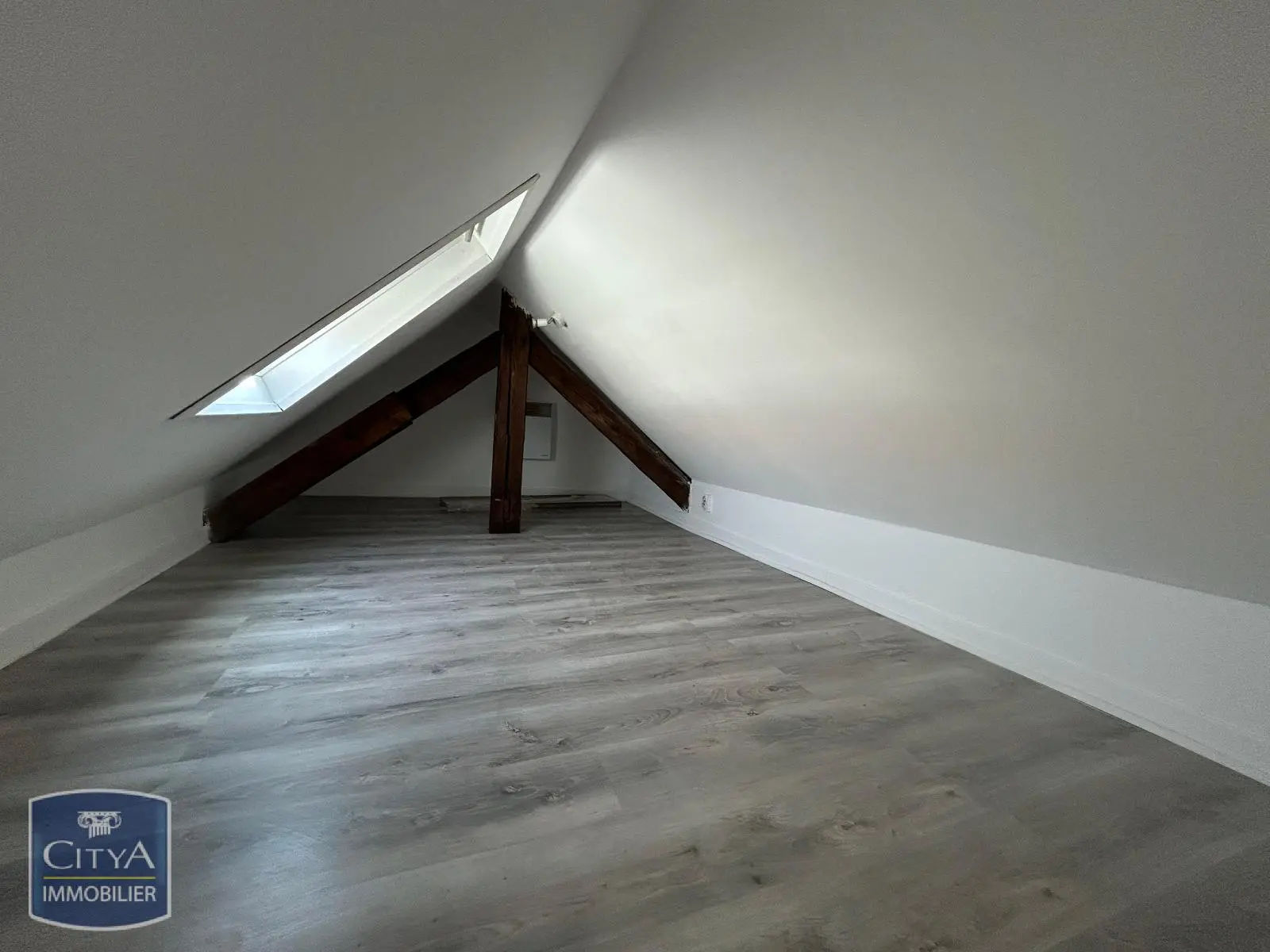 Photo 3 Appartement 1 pièce 45.73m²