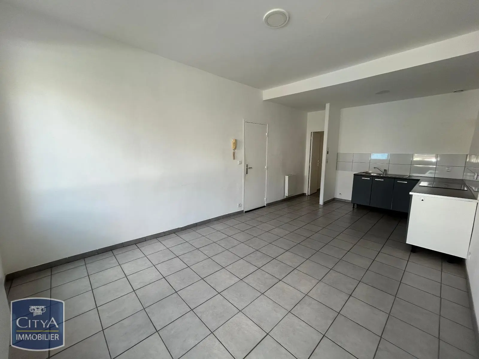 Photo 2 Appartement 4 pièces 64.21m²