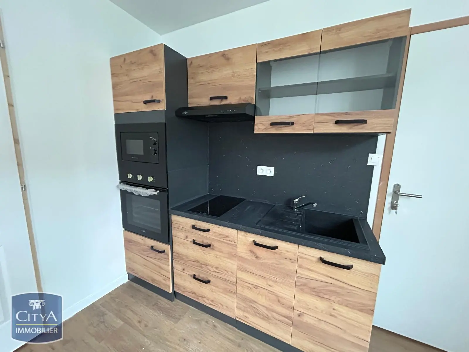 Photo 2 Appartement 2 pièces 23.82m²