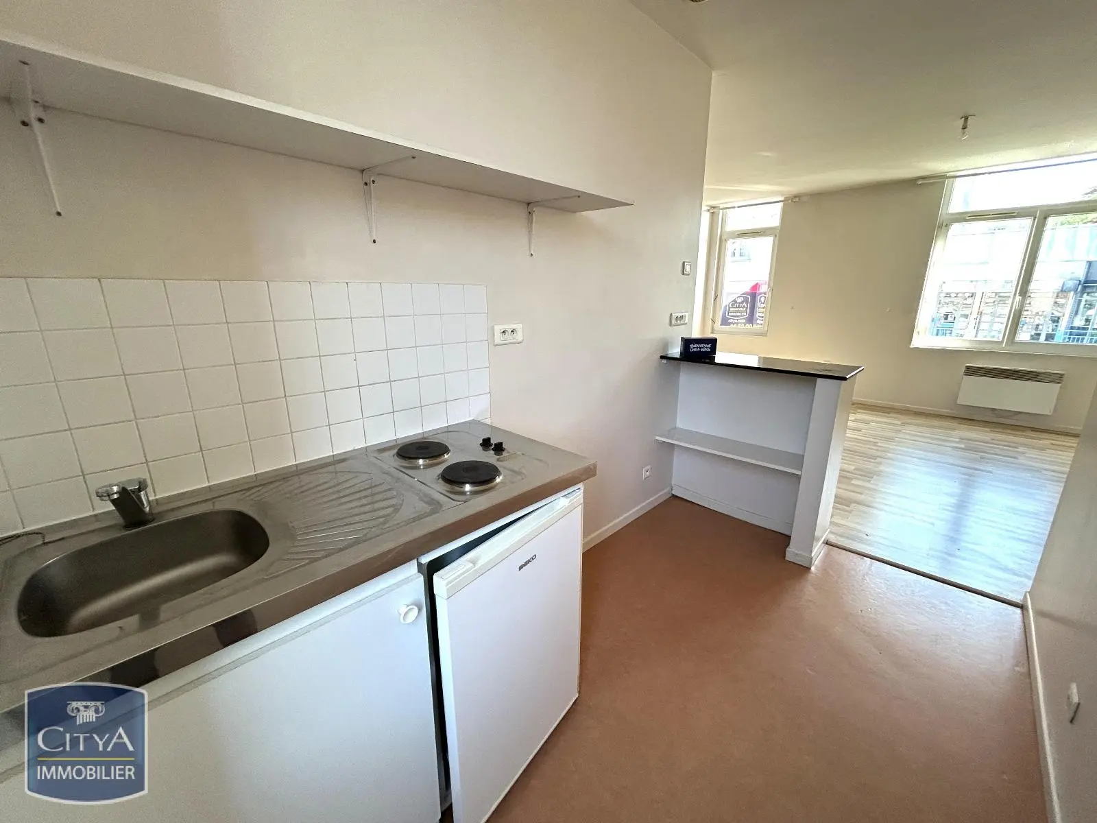 Photo 2 Appartement 1 pièce 37.68m²