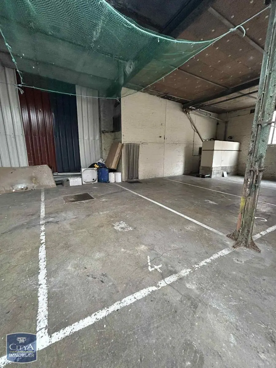 Photo 3 Parking