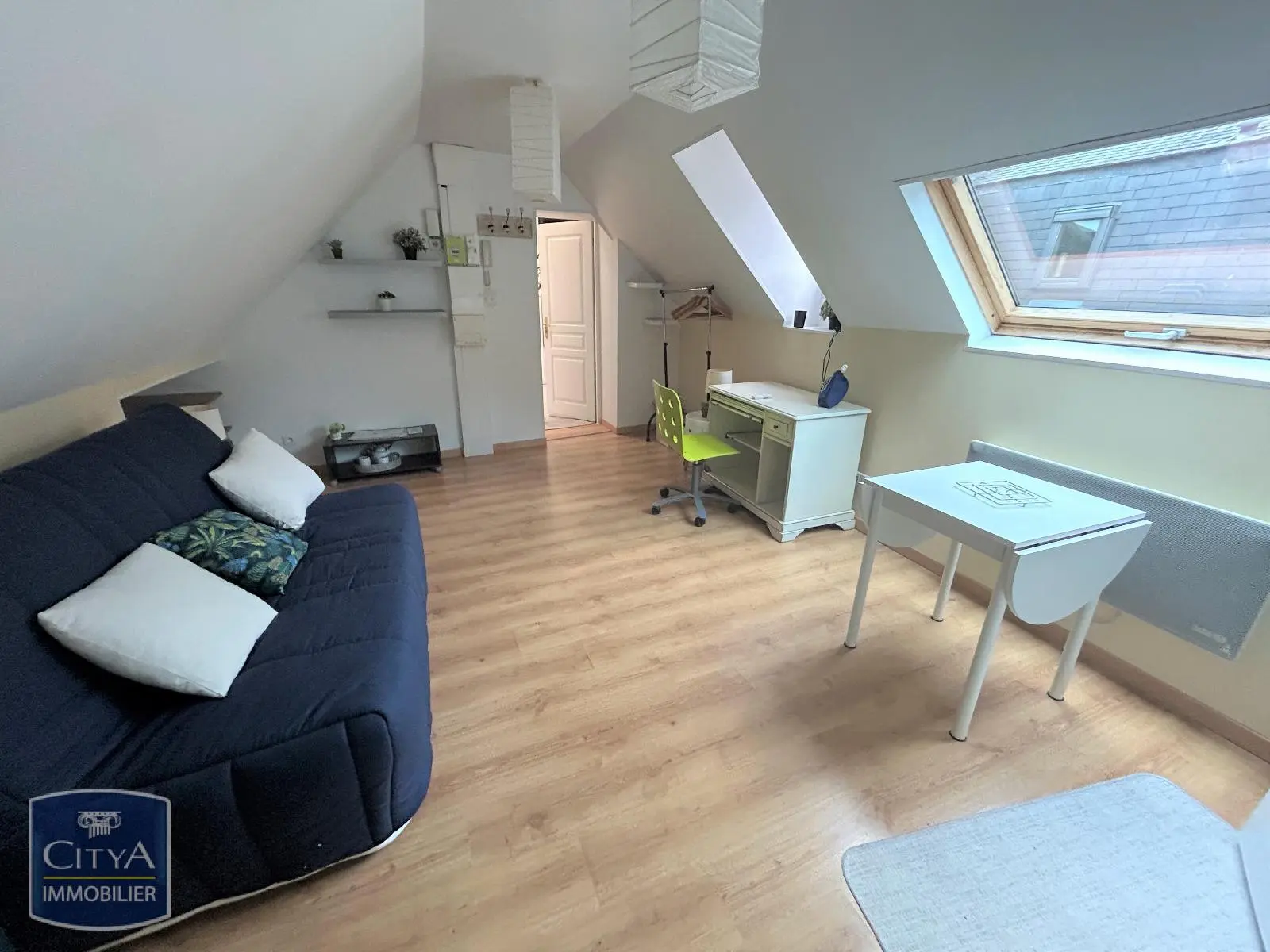 Photo 1 Appartement 1 pièce 12m²