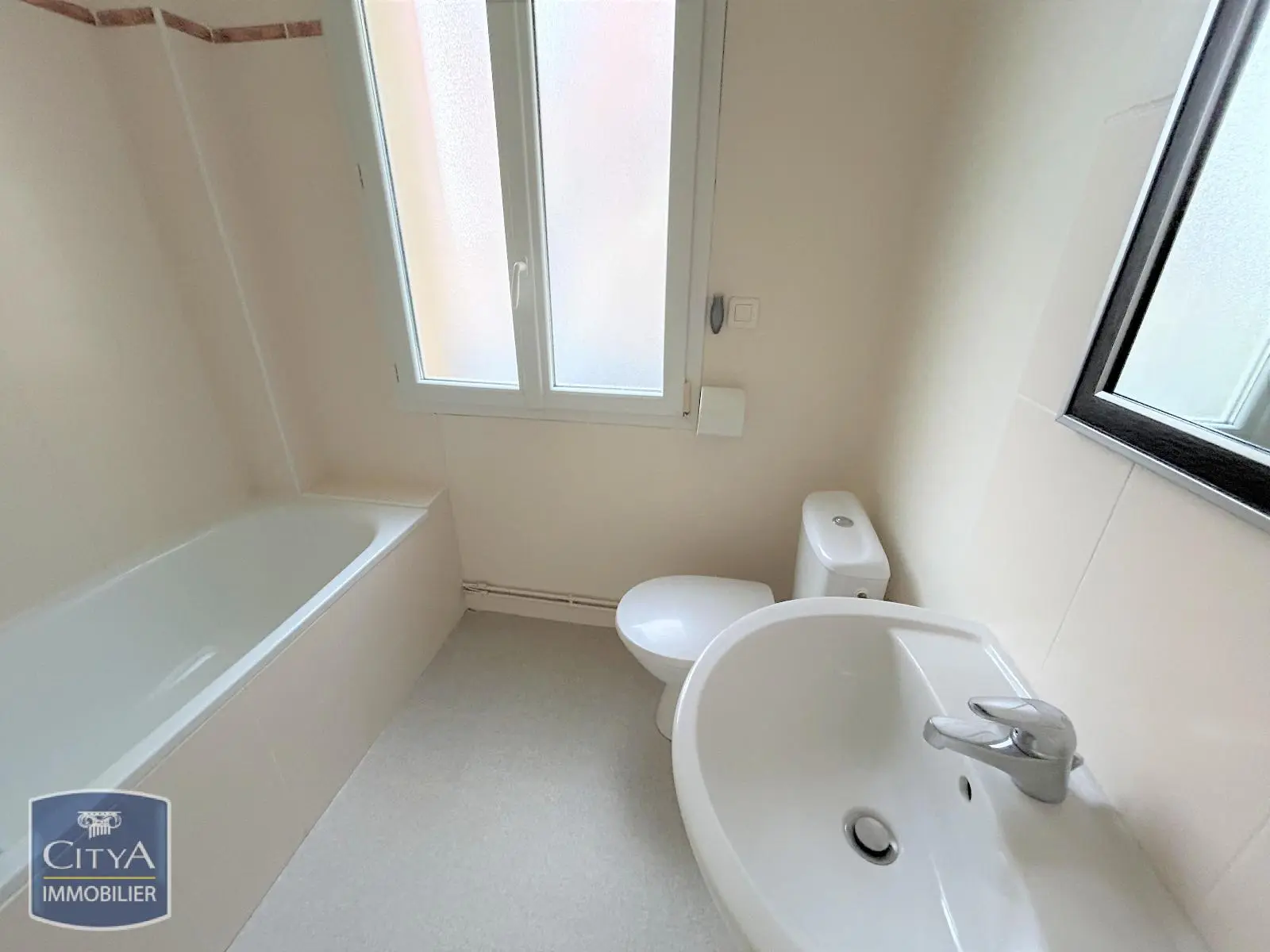 Photo 3 Appartement 1 pièce 23.8m²