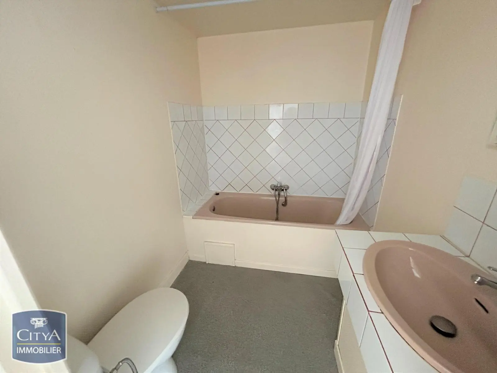 Photo 3 Appartement 1 pièce 23.83m²