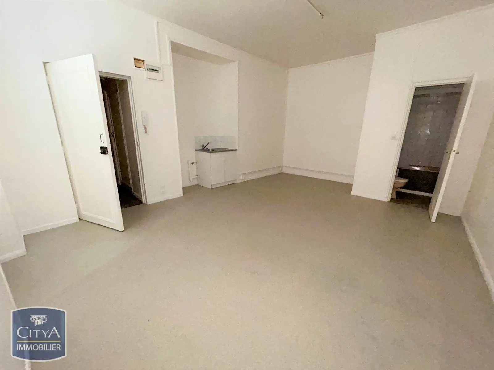 Photo 7 Appartement 1 pièce 25.84m²