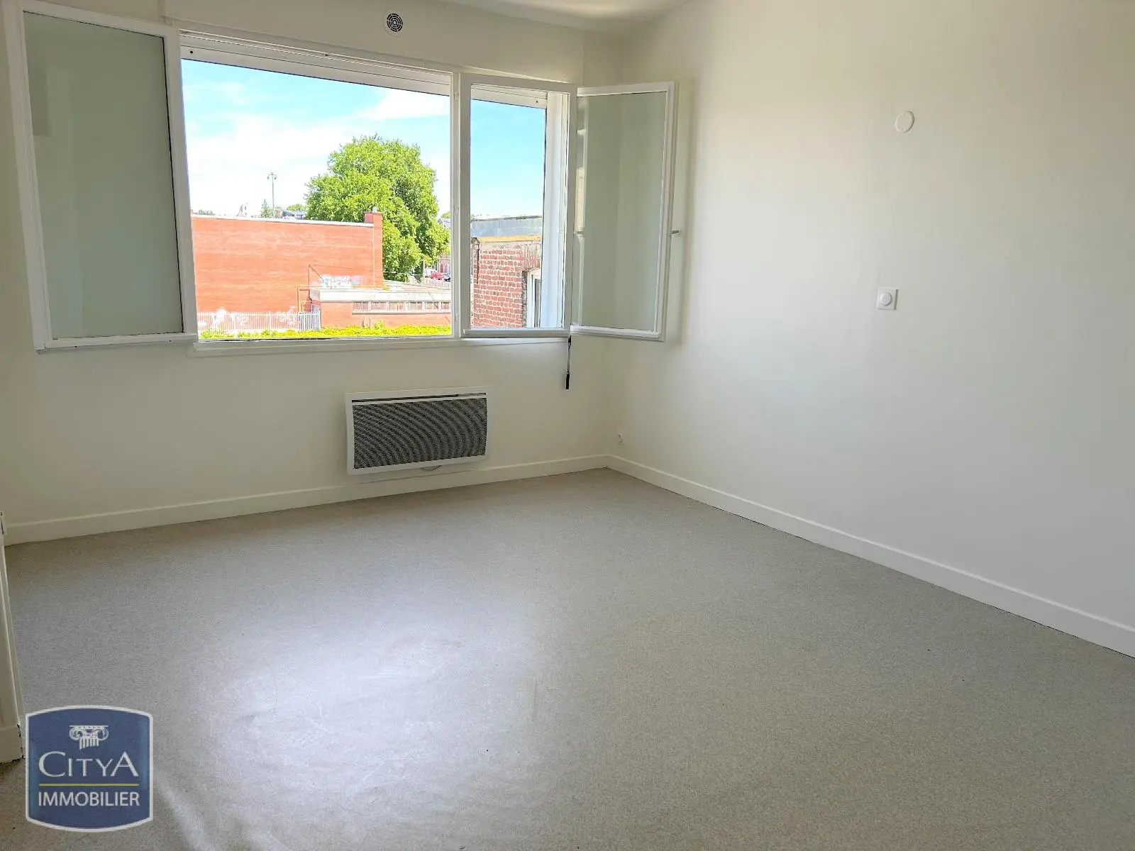 Photo 1 Appartement 1 pièce 21.12m²