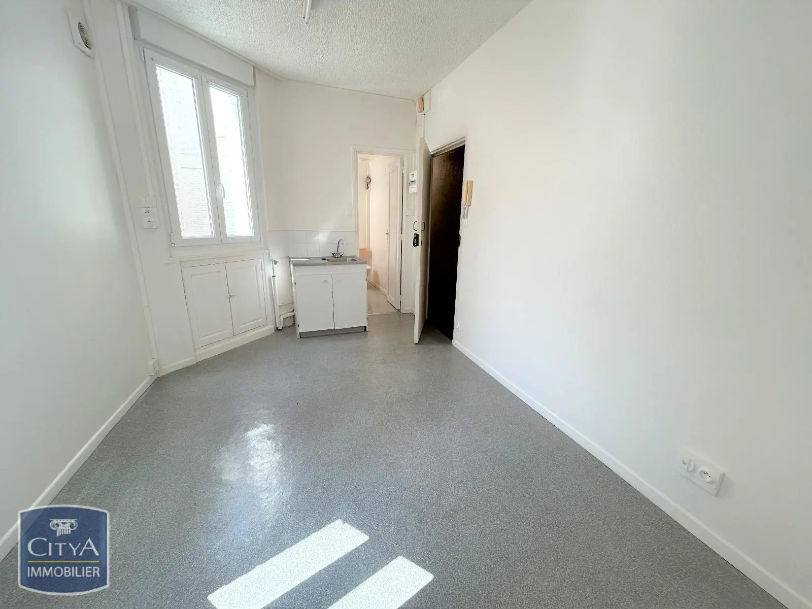 Photo 4 Appartement 1 pièce 18.15m²