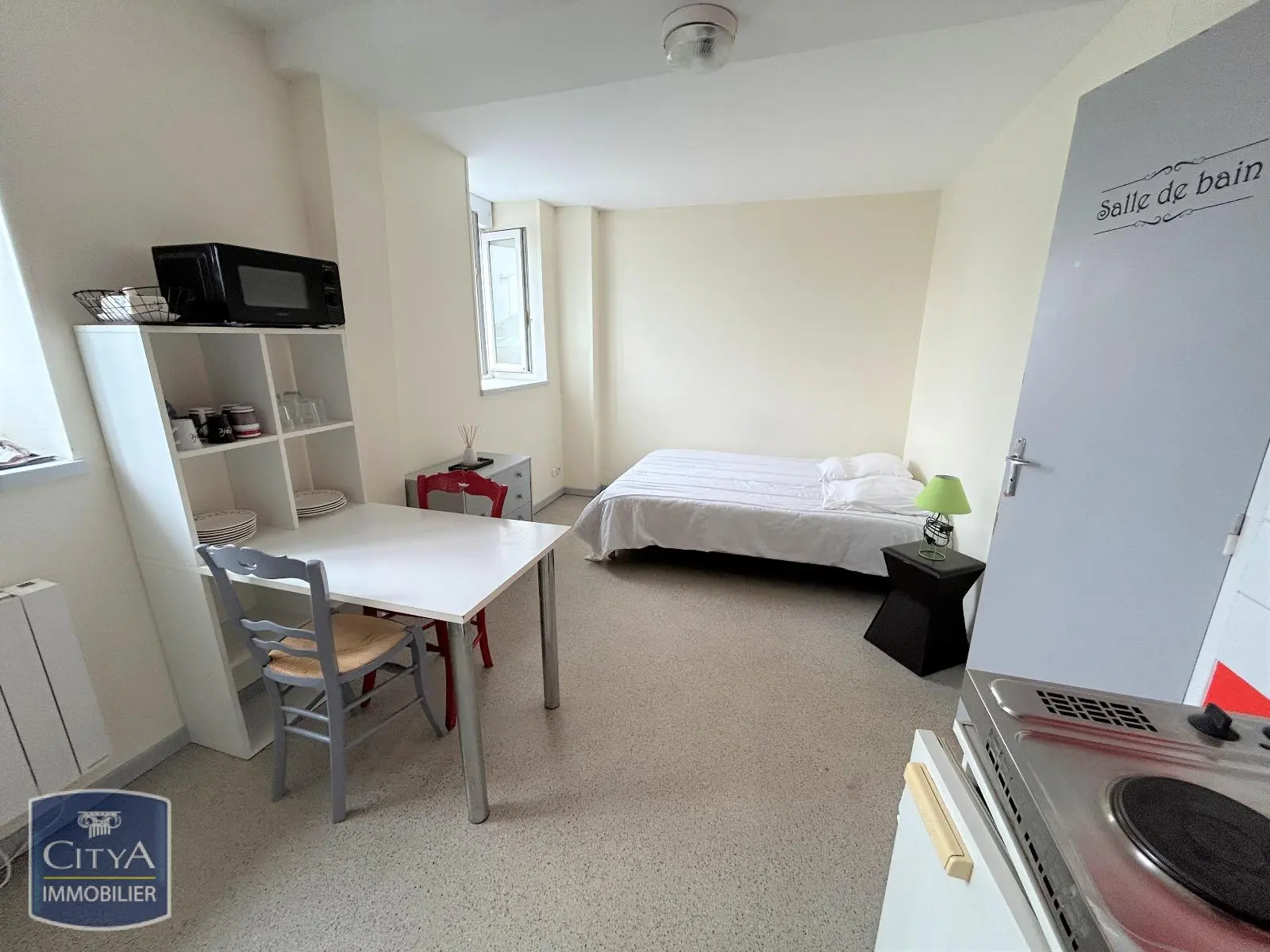Photo 2 Appartement 1 pièce 18.03m²