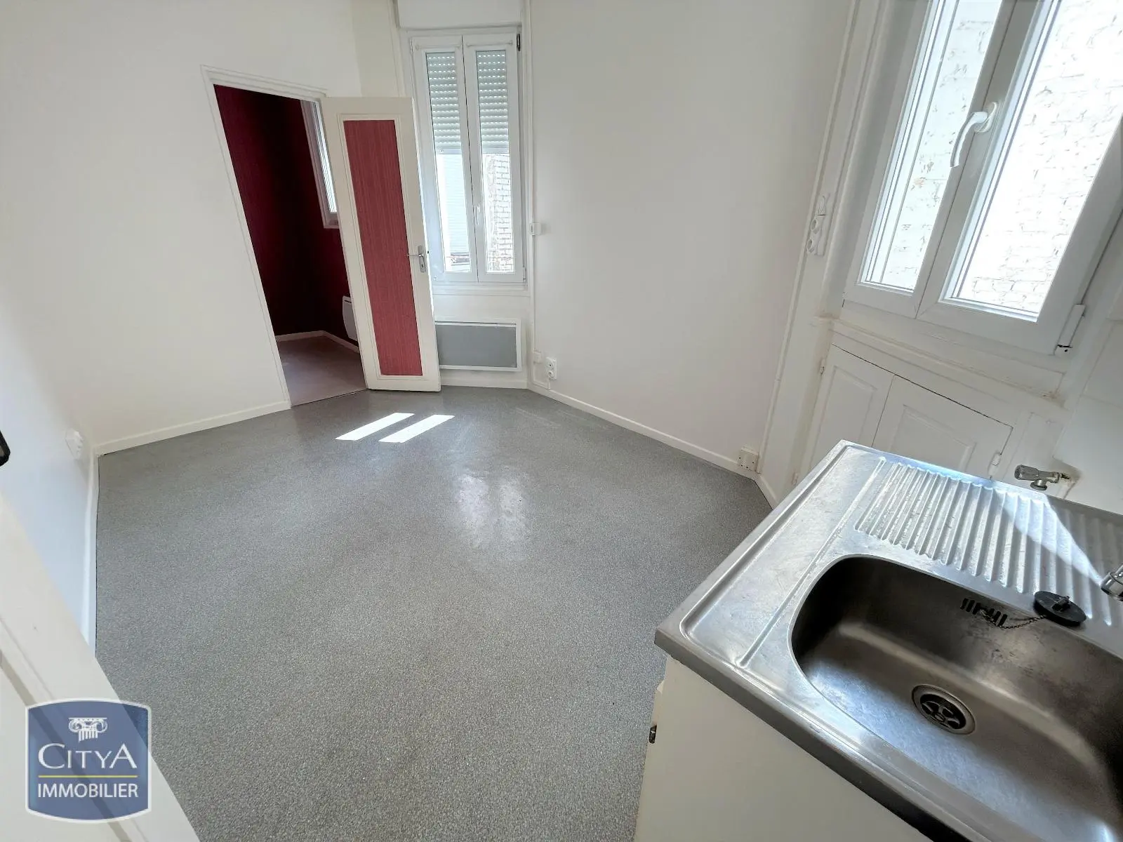 Photo 1 Appartement 1 pièce 18.15m²