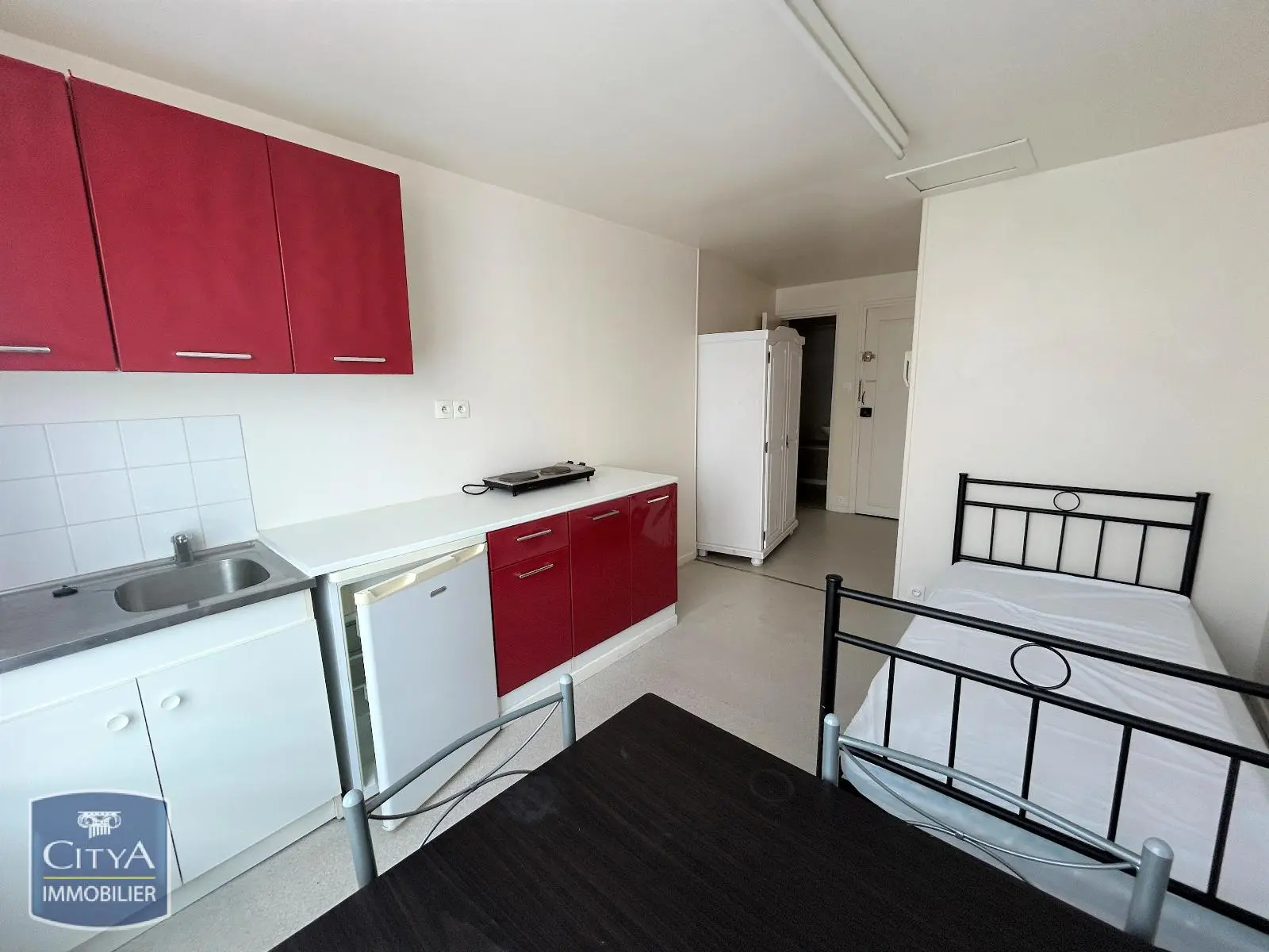 Photo 2 Appartement 1 pièce 16.82m²