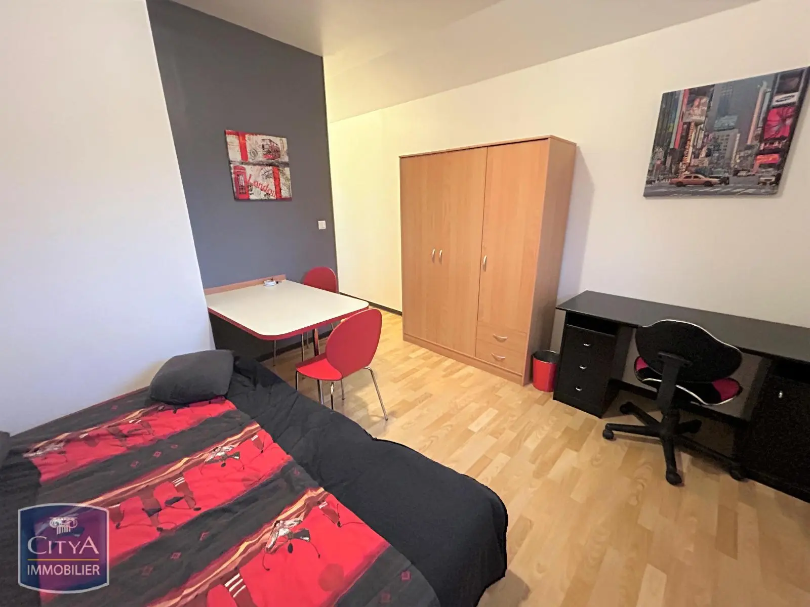 Photo 1 Appartement 1 pièce 20.31m²