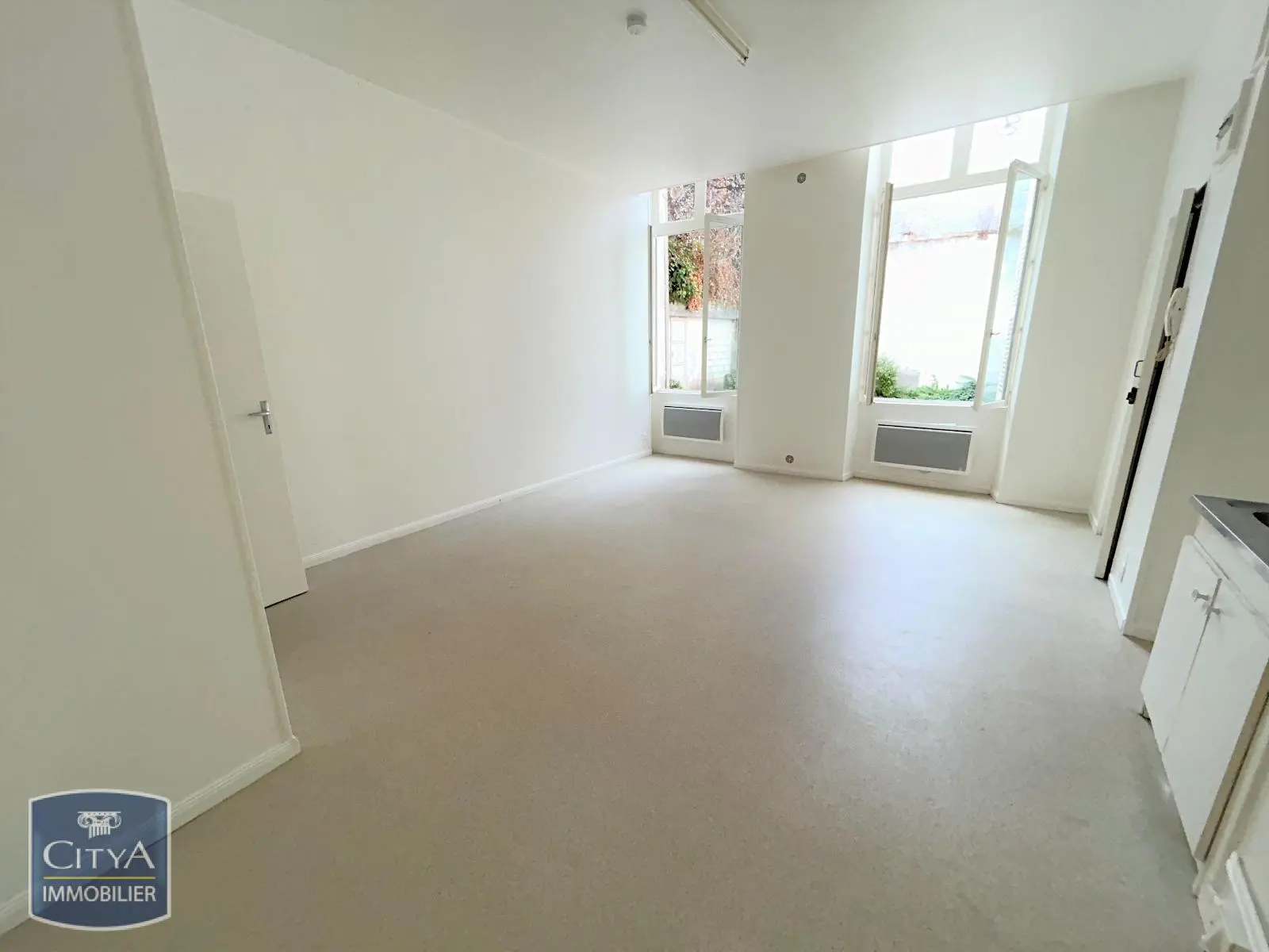 Photo 8 Appartement 1 pièce 25.84m²