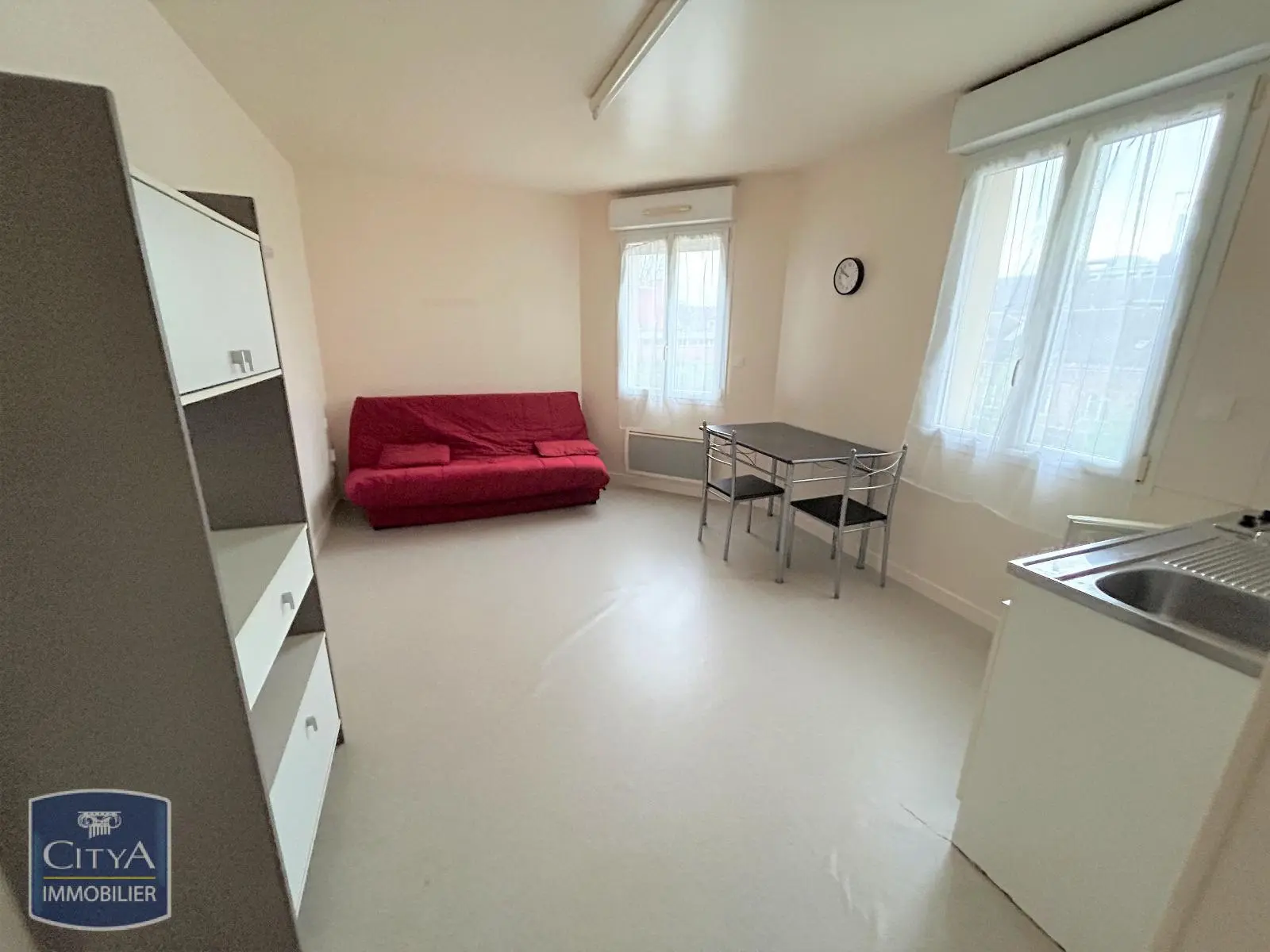 Photo 1 Appartement 1 pièce 23.8m²