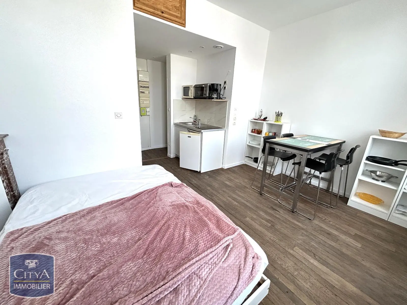 Photo 8 Appartement 1 pièce 19.67m²