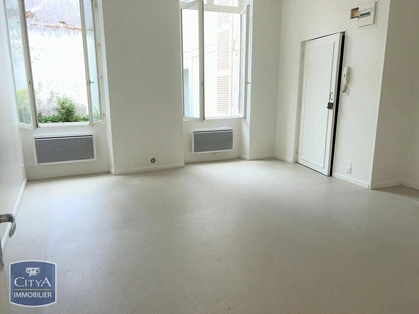 Photo 4 Appartement 1 pièce 25.84m²