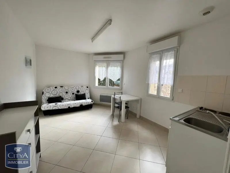 Photo 2 Appartement 1 pièce 24.66m²