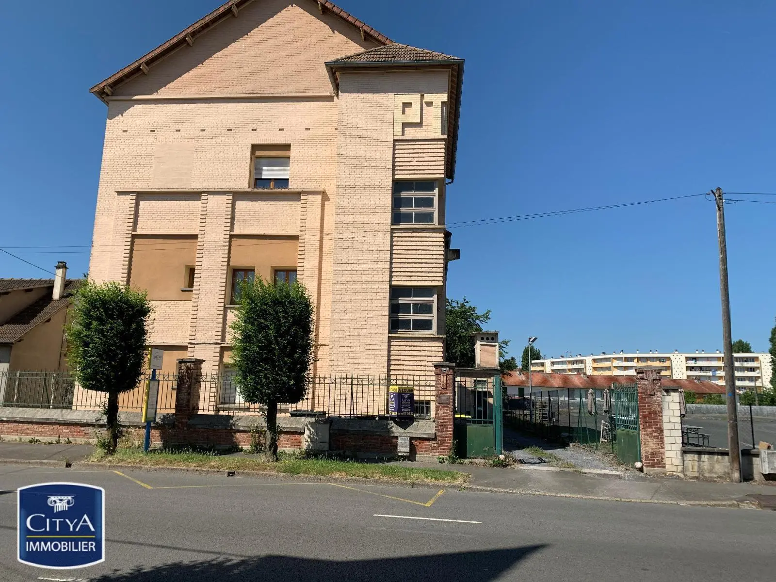 Photo 1 Appartement 4 pièces 77.24m²