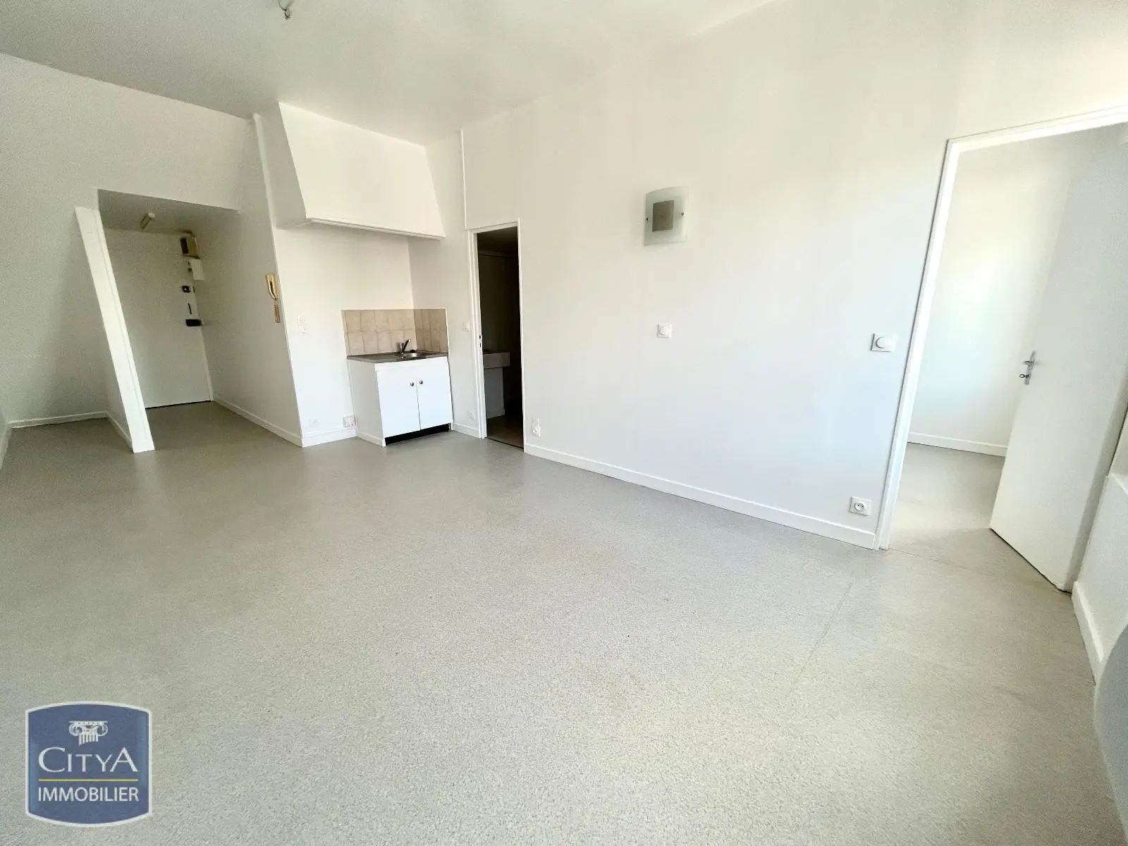 Photo 2 Appartement 2 pièces 35.41m²