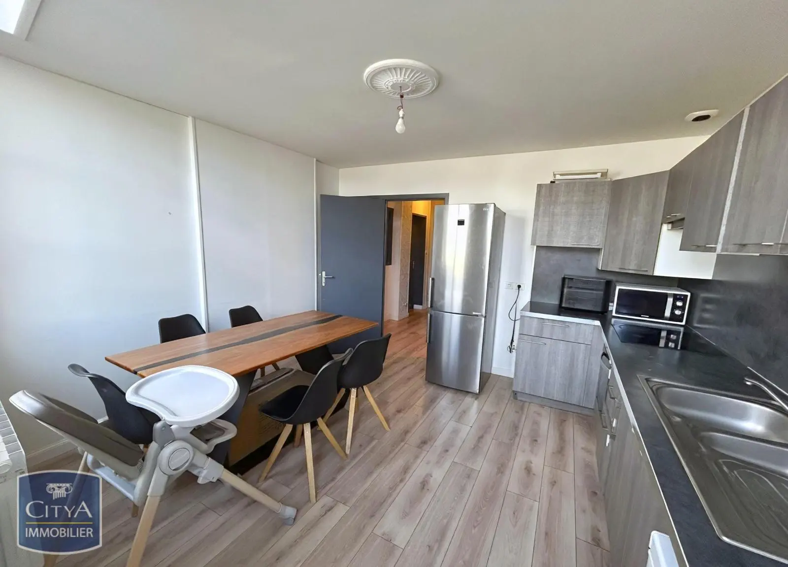 Photo 1 Appartement 5 pièces 86.4m²
