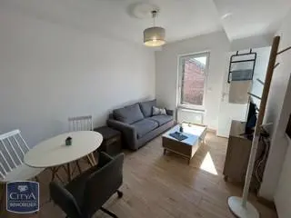 Photo 1 Appartement 1 pièce 23.87m²