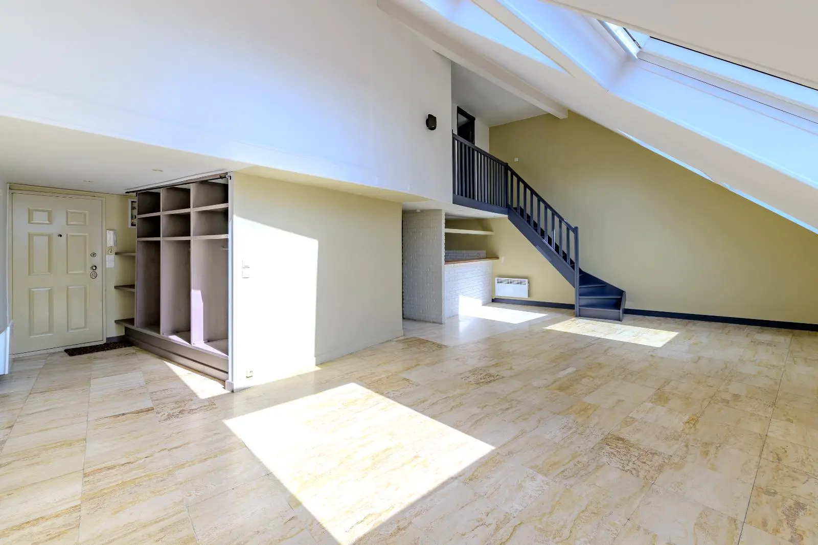 Photo 2 Appartement 3 pièces 85.32m²