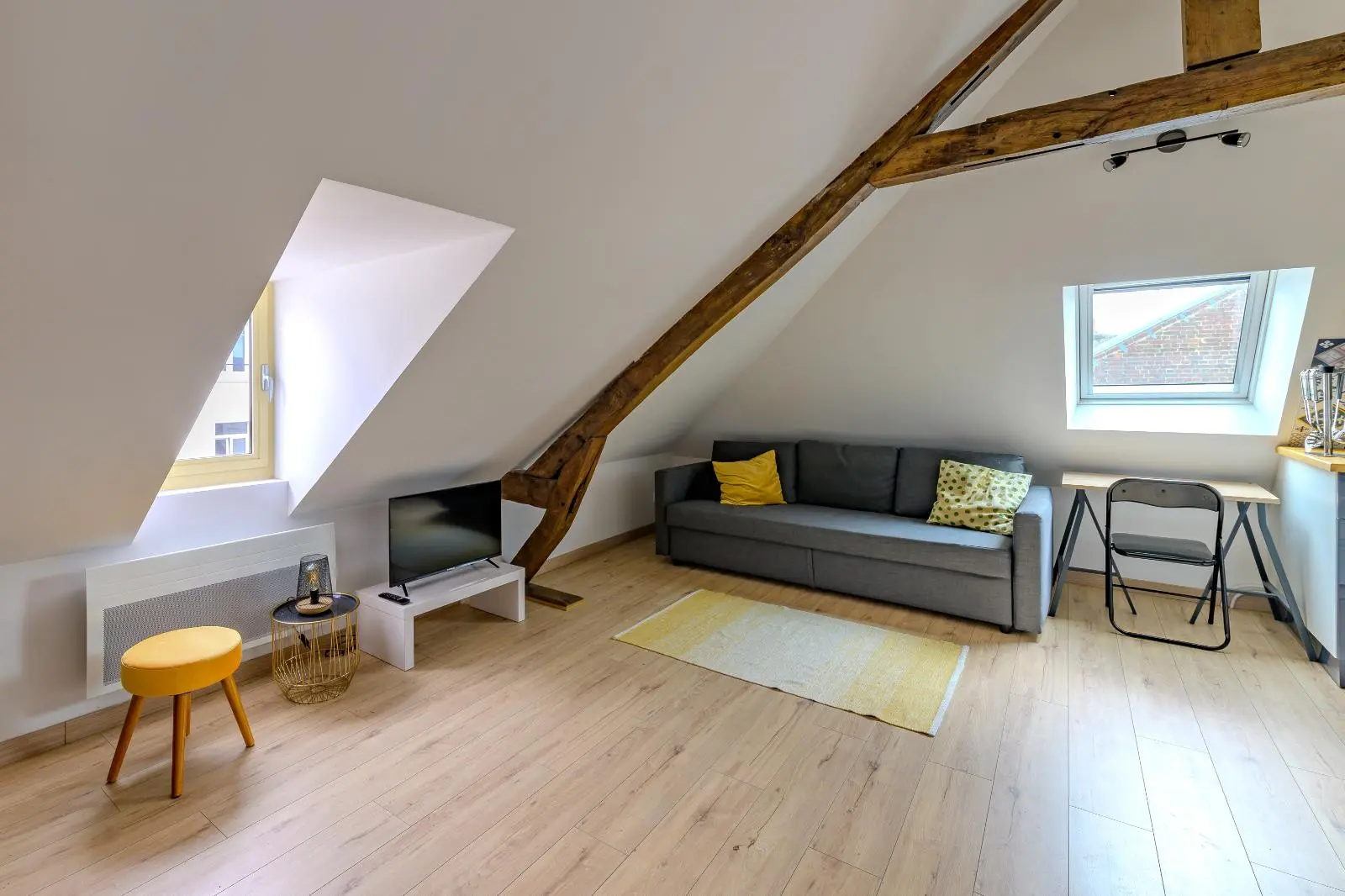 Photo 1 Appartement 1 pièce 17.52m²