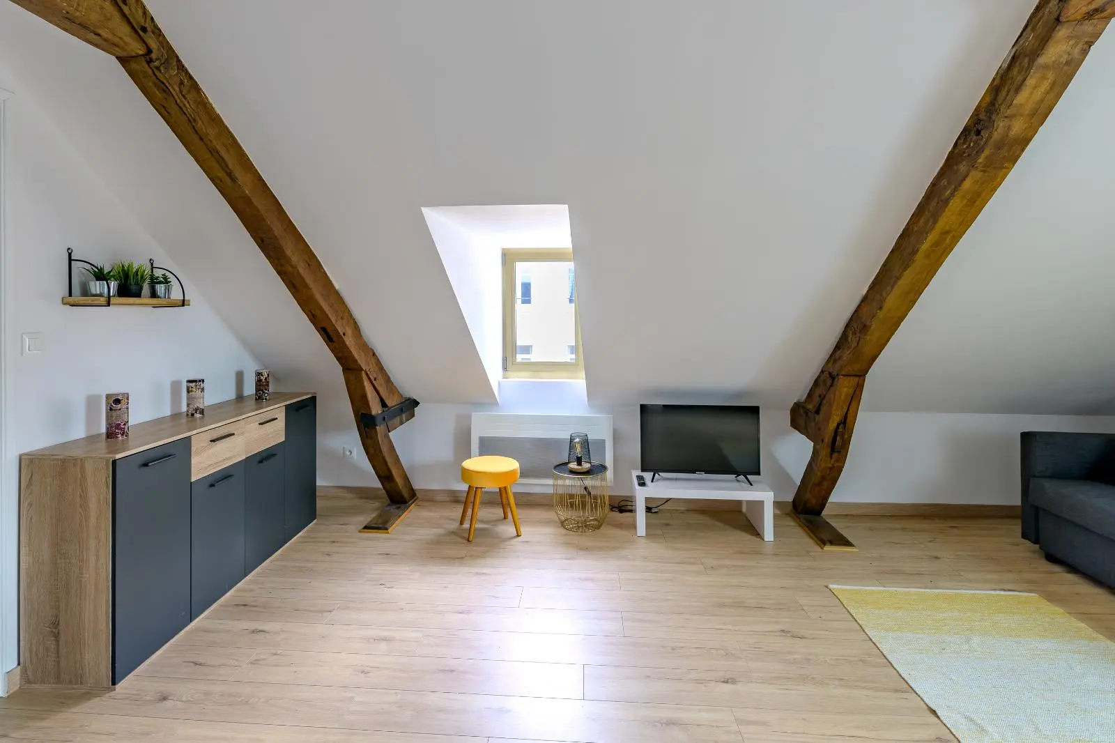 Photo 2 Appartement 1 pièce 17.52m²