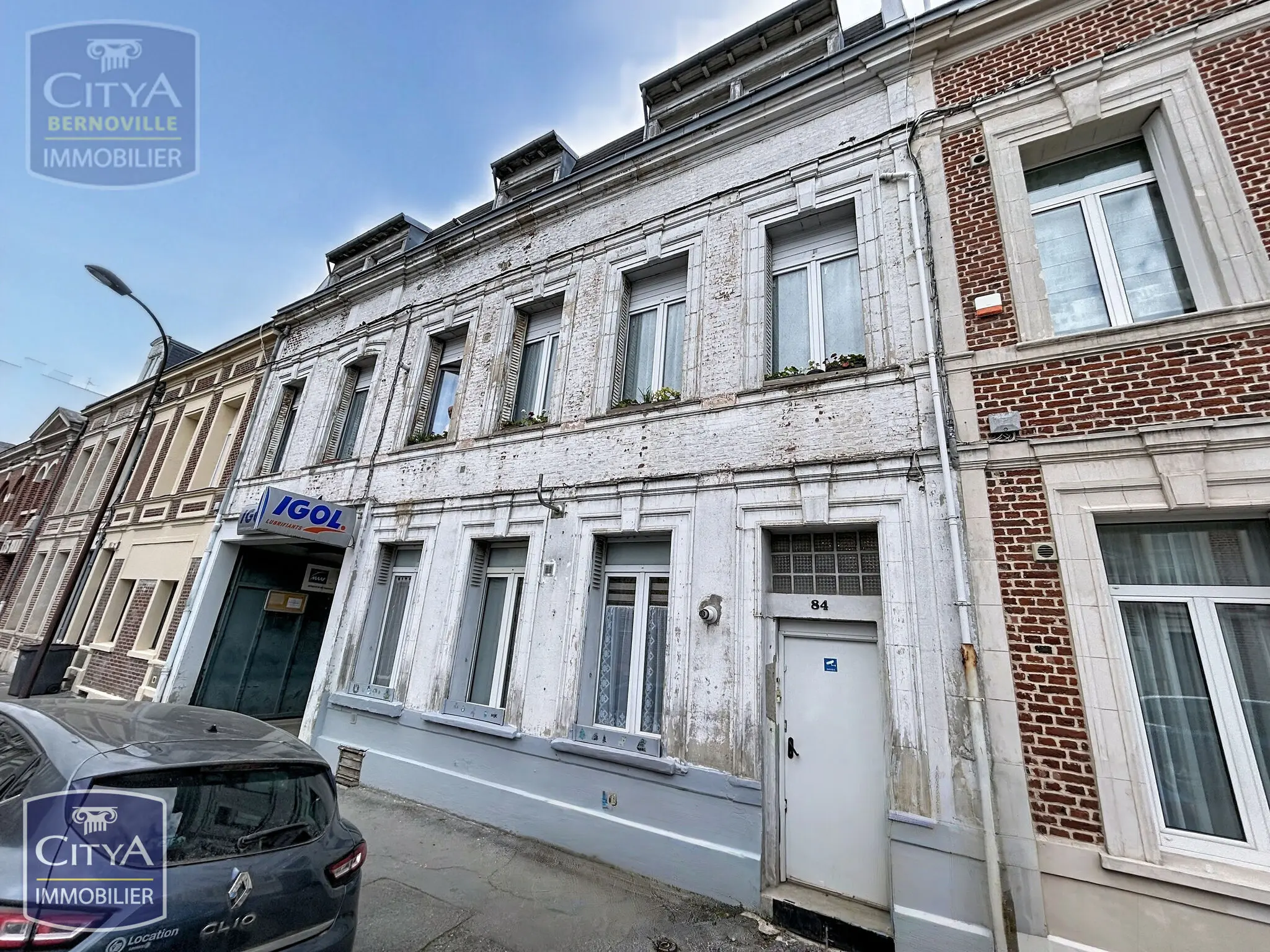 Photo 1 Immeuble 235m²