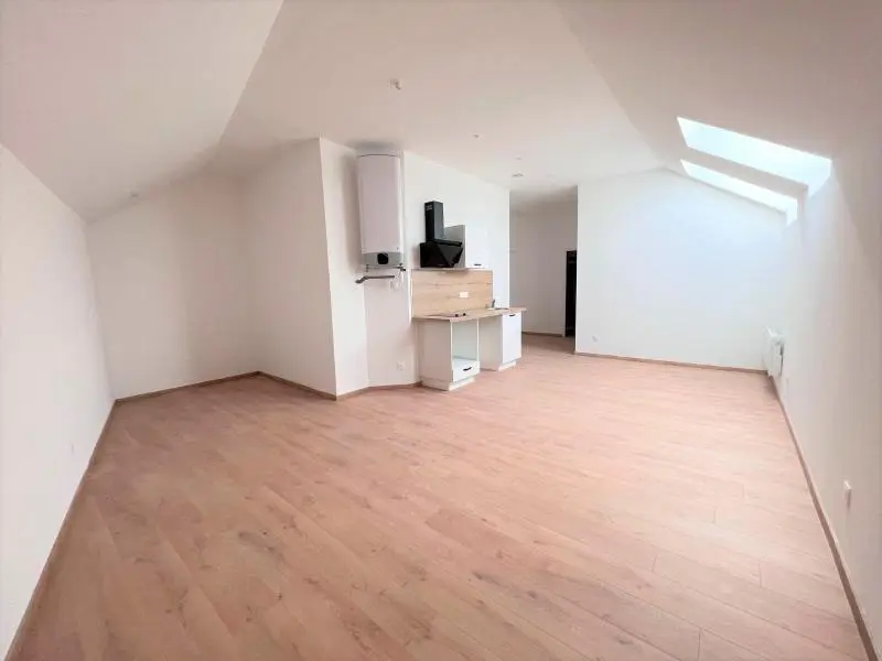 Photo 1 Appartement 1 pièce 40m²