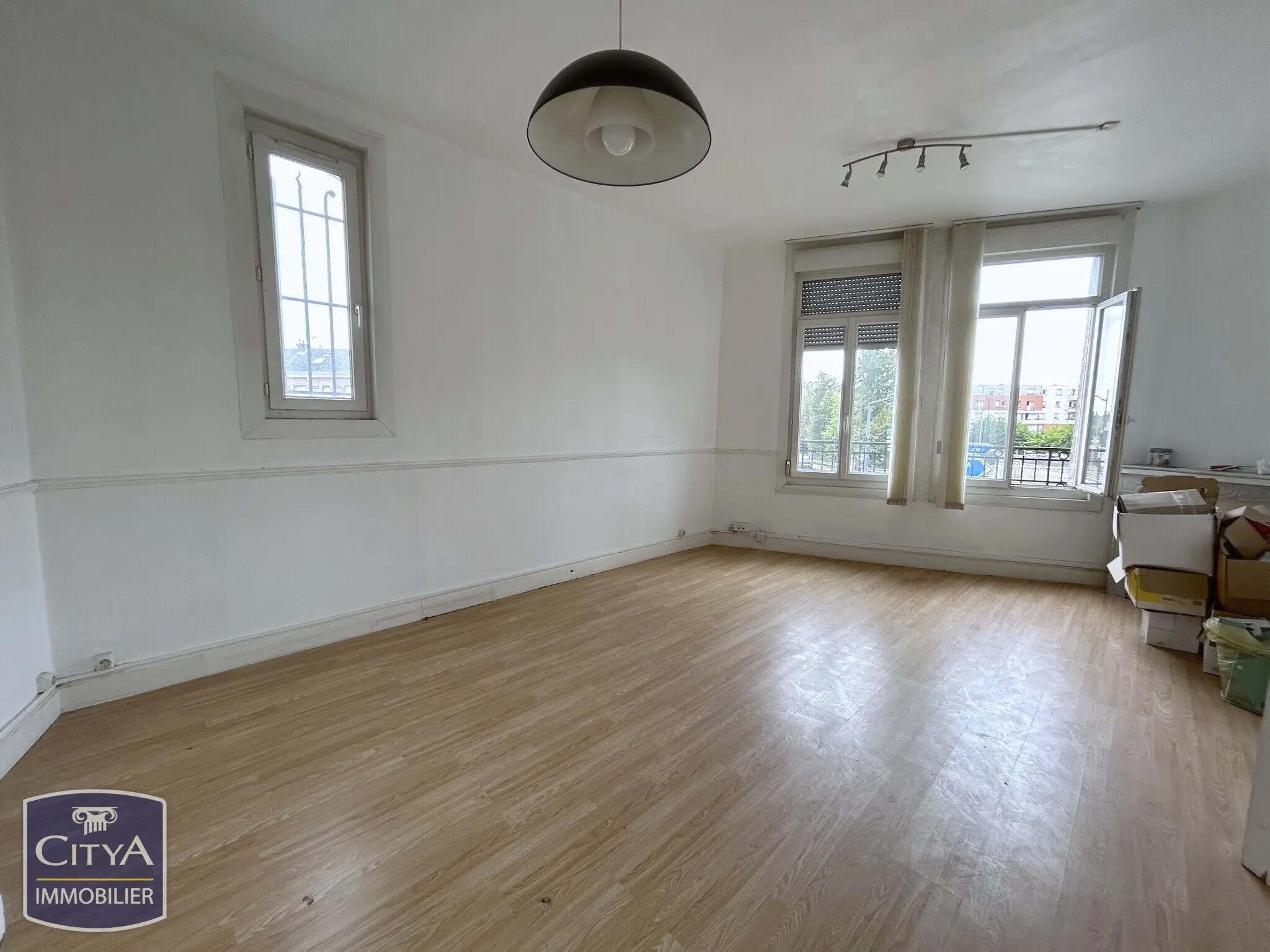 Photo 4 Maison 10 pièces 200m²