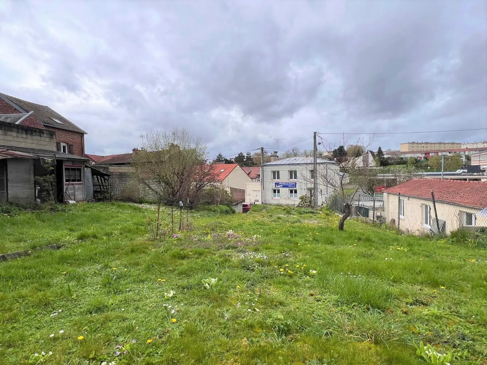 Photo 3 Terrain 603m²