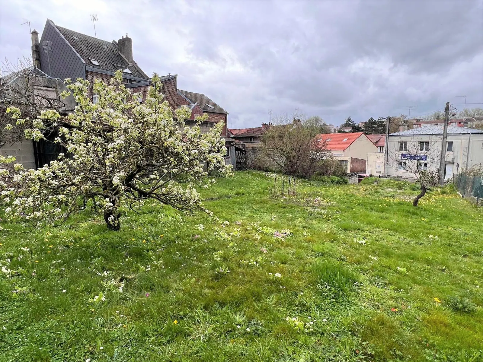 Photo 4 Terrain 603m²