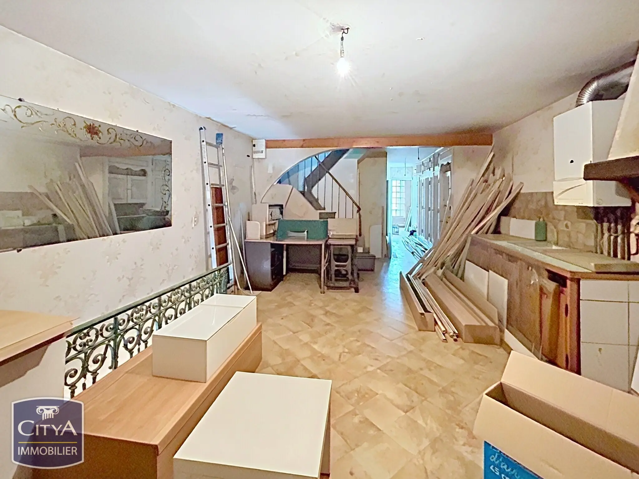 Photo 2 Immeuble 182.39m²