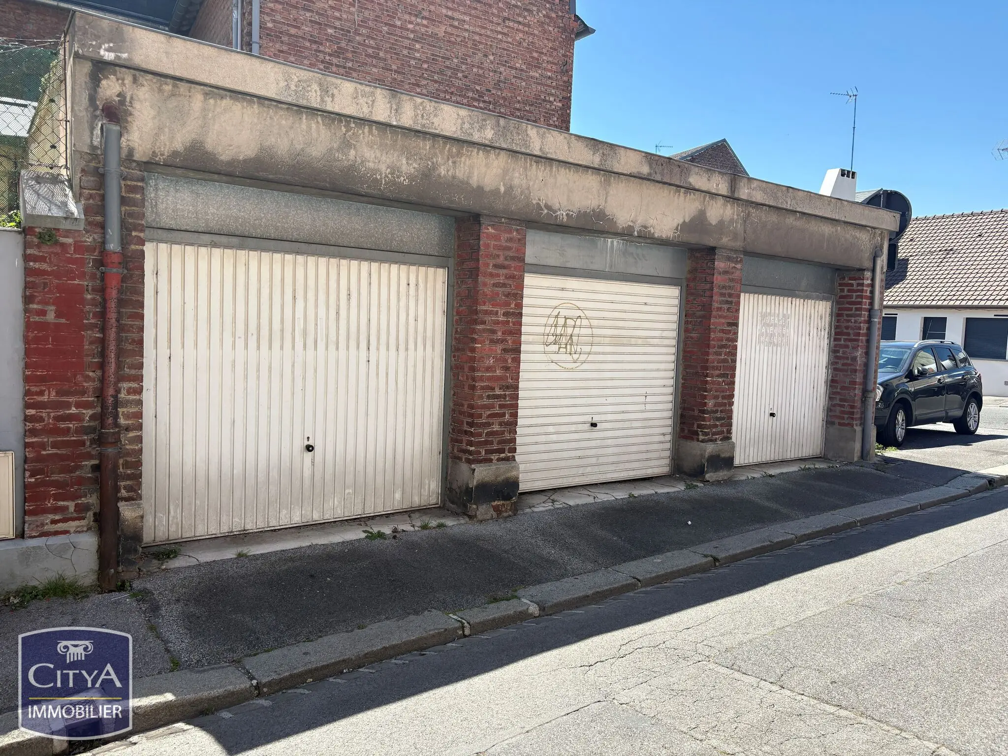 Photo 1 Parking 16m²