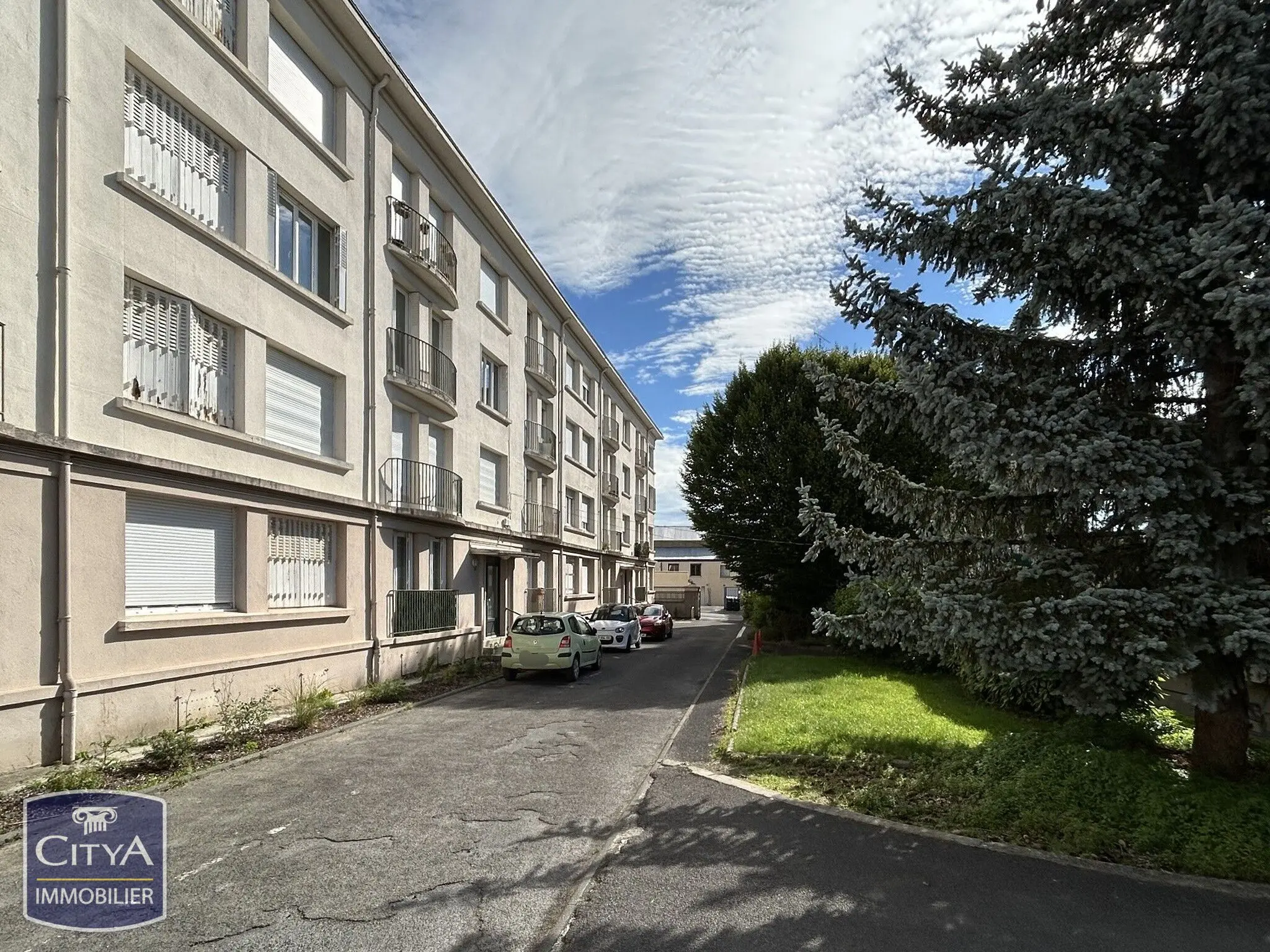Photo 1 Appartement 4 pièces 64m²
