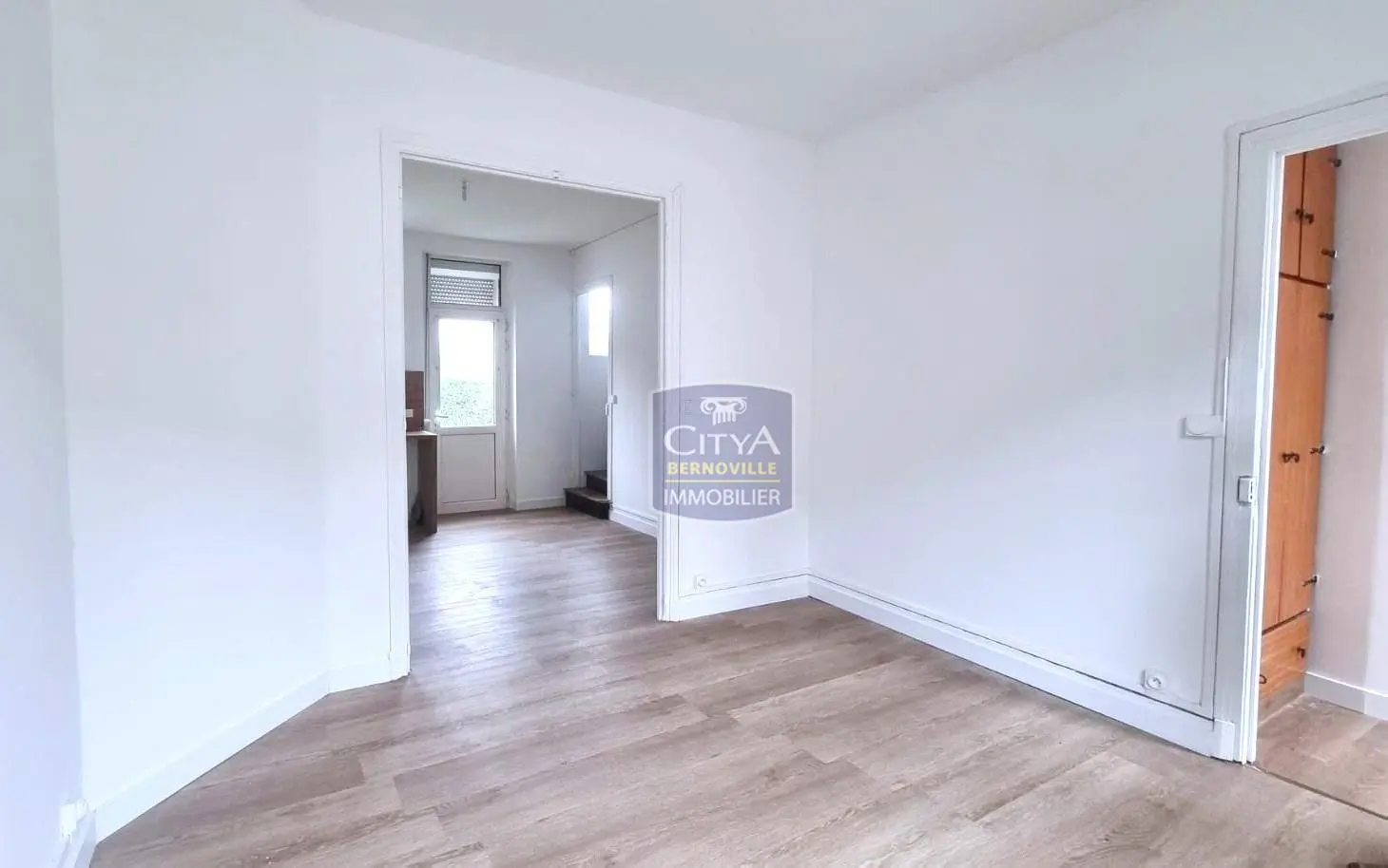 Photo 8 Maison 12 pièces 245m²