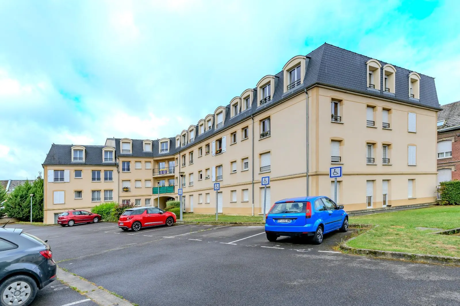 Photo 1 Appartement 1 pièce 35.12m²