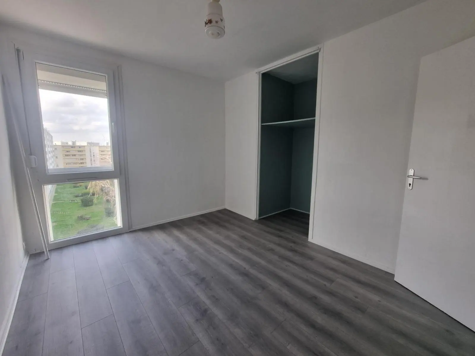 Photo 2 appartement Saint-Quentin