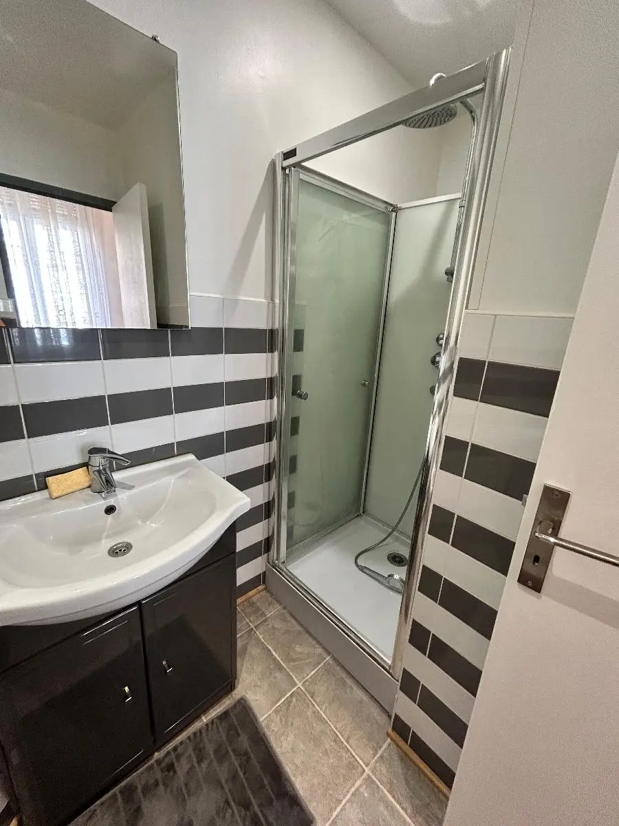 Photo 7 Immeuble 120m²