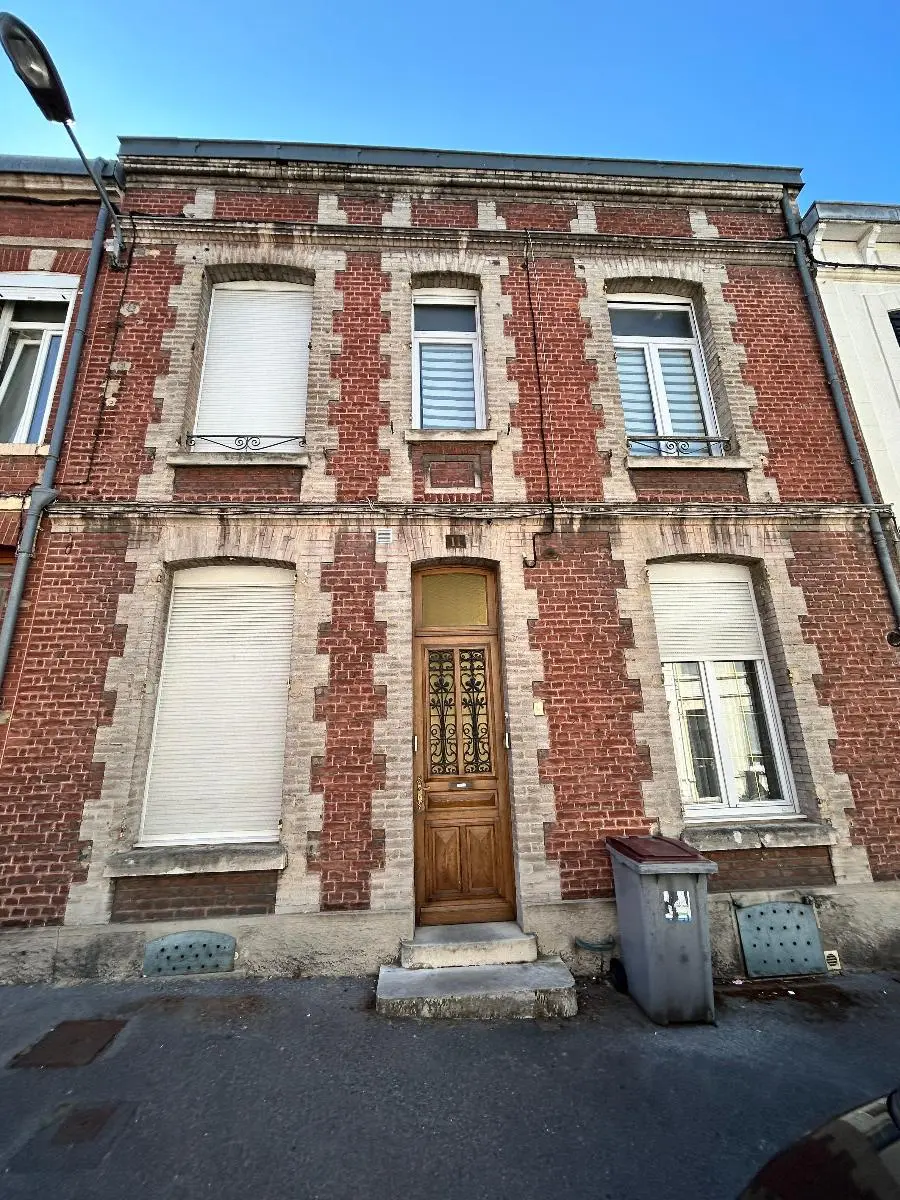 Photo 1 Immeuble 120m²