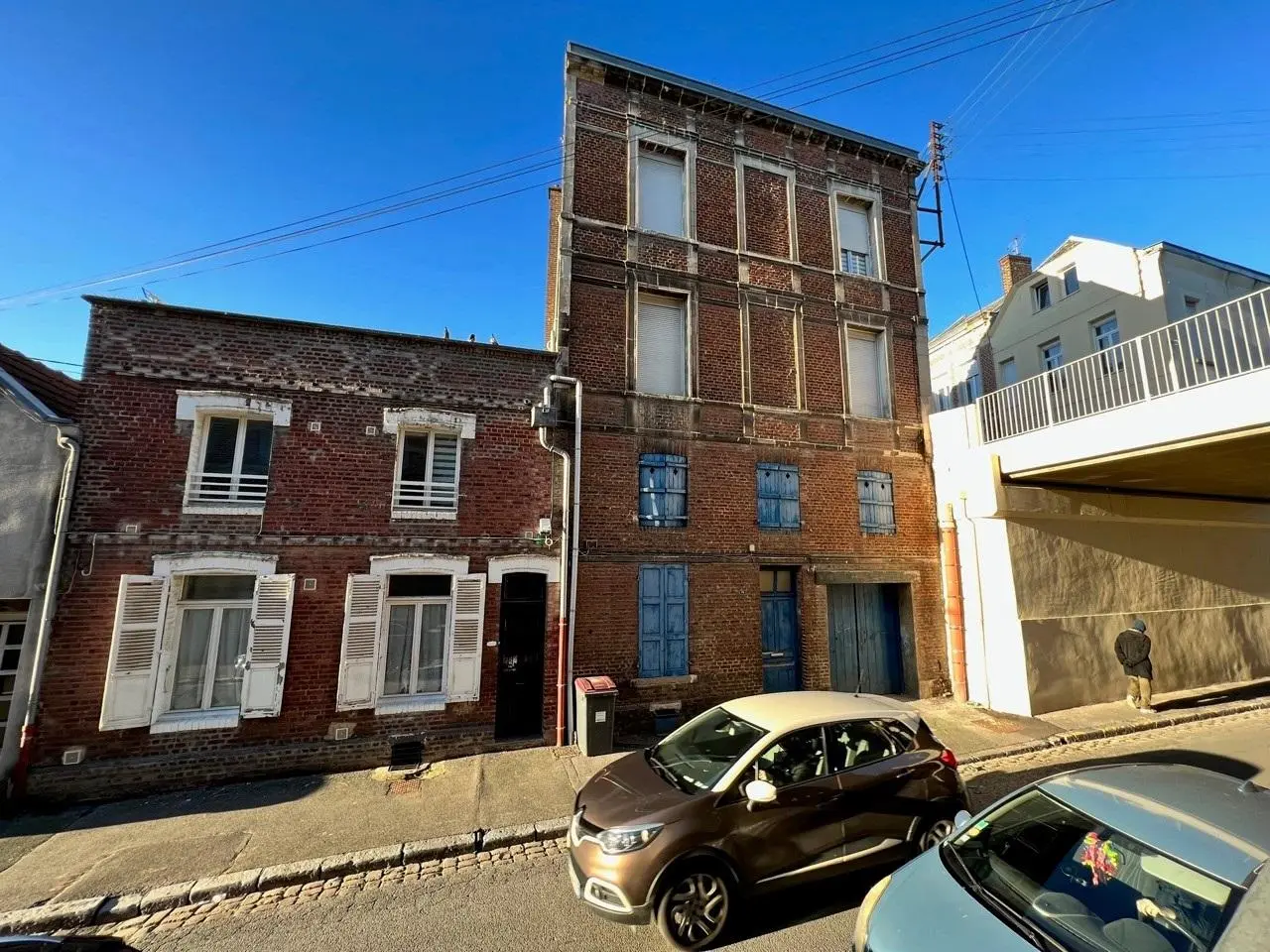 Photo 1 Immeuble 250m²