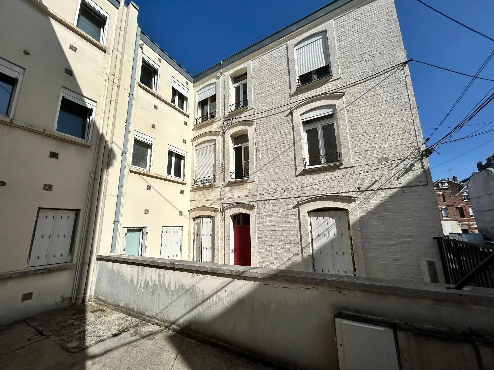 Photo 2 Immeuble 211m²